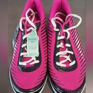 Women AVIA Cantilever Sneakers Running Shoes. Pink/Black.. NWT